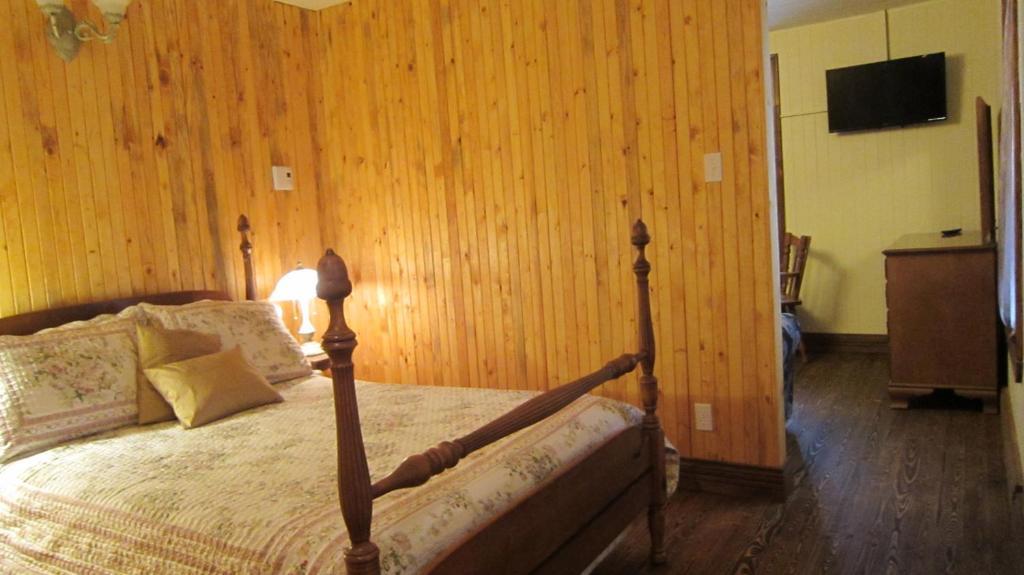 Auberge Le Four à Pain Petite-Riviere-Saint-Francois Zimmer foto